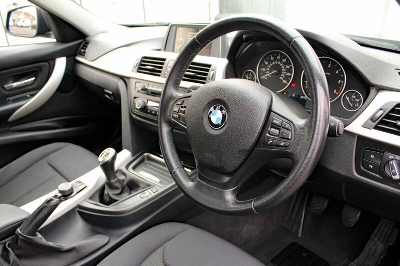 BMW 3 SERIES 320D EFFICIENT DYNAMICS TOURING 2013