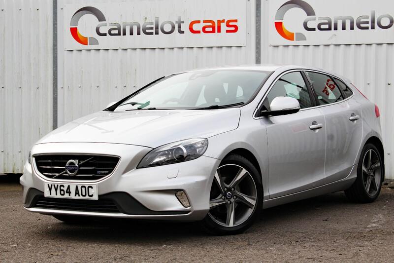 VOLVO V40 1.6 R-DESIGN LUX D2 2014