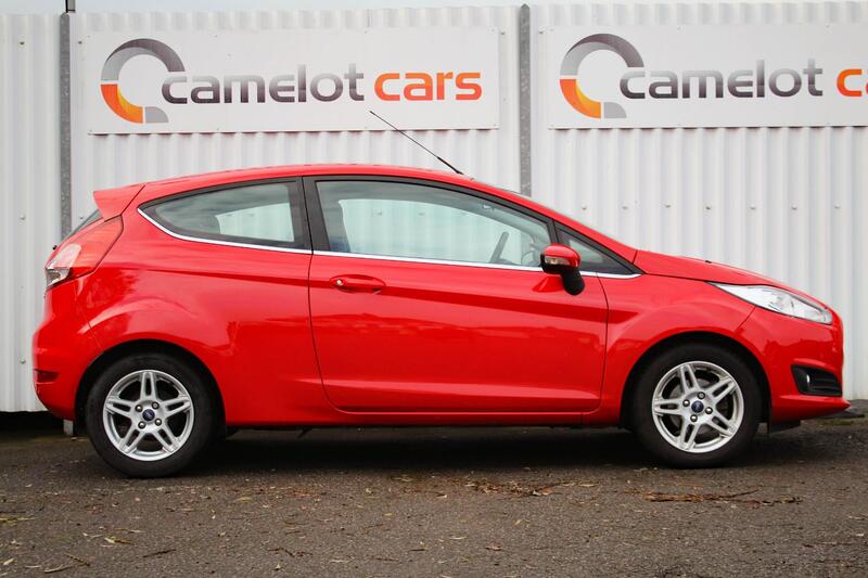 FORD FIESTA 1.5 TDCI ZETEC 2014