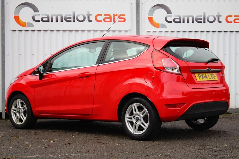 FORD FIESTA 1.5 TDCI ZETEC 2014