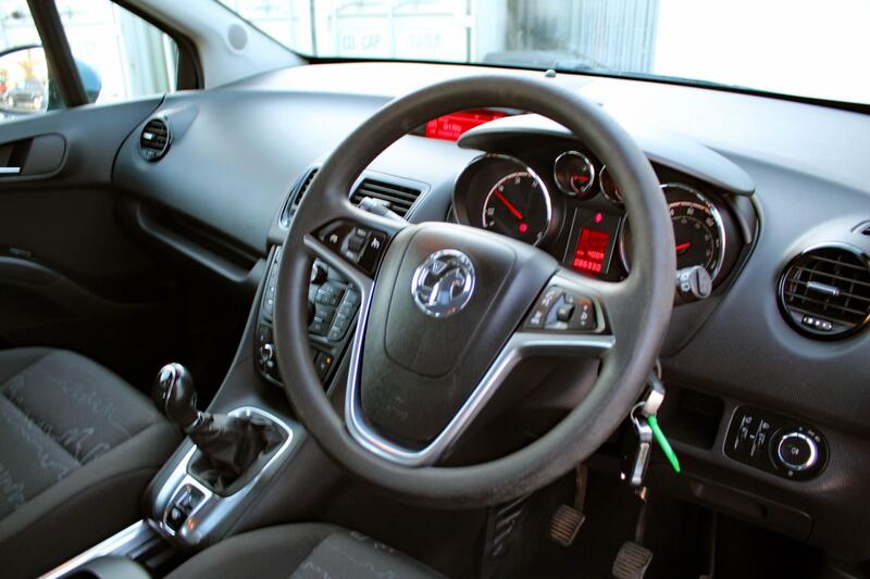 VAUXHALL MERIVA 1.6 CDTi ecoFLEX Exclusiv  2014