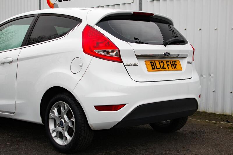 FORD FIESTA 1.3 Zetec  2012