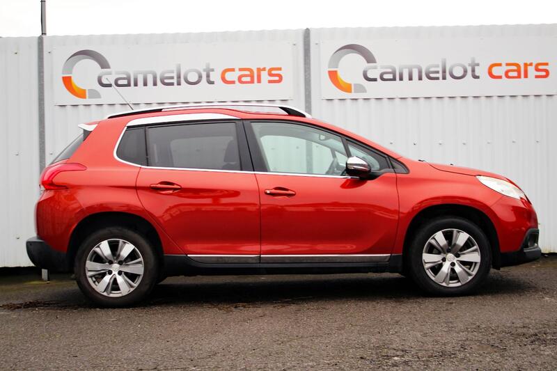 PEUGEOT 2008 1.2 PureTech Allure  2015