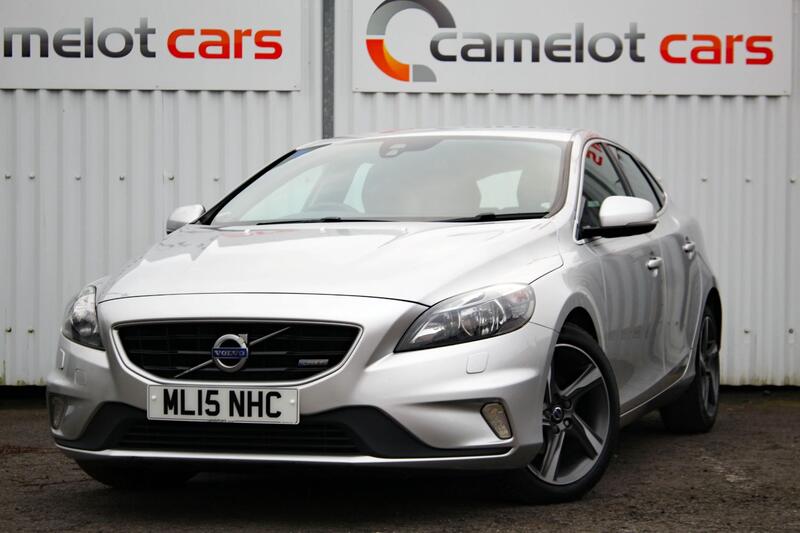 VOLVO V40 1.6 R-Design D2 (115hp) 2015