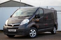 VAUXHALL VIVARO