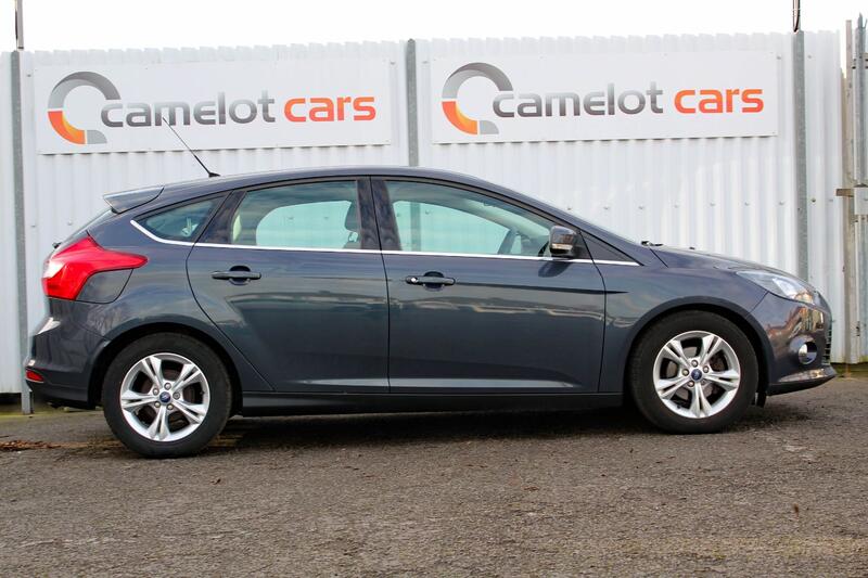 FORD FOCUS 1.6 Zetec  2012