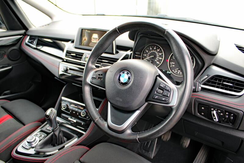 BMW 2 SERIES ACTIVE TOURER 2.0 218d Sport Active Tourer 2015