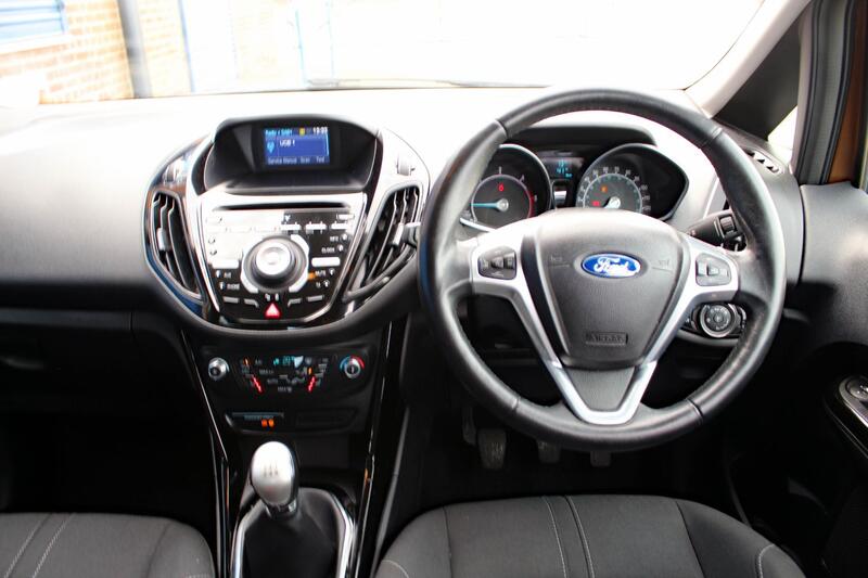 FORD B-MAX 1.6 TDCi Titanium  2012