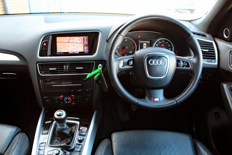 AUDI Q5 2.0 TDI S line Plus  2012