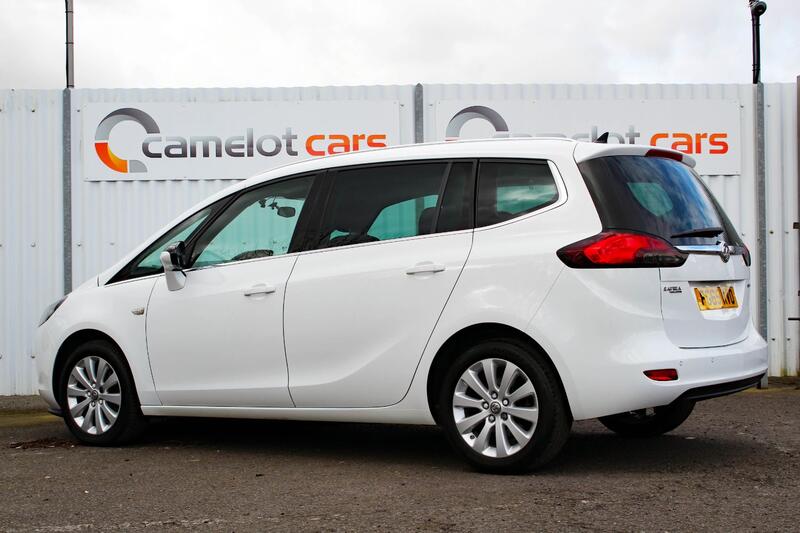 VAUXHALL ZAFIRA TOURER 1.4 i Turbo Tech Line  2015