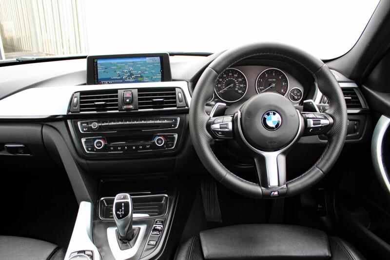BMW 3 SERIES 3.0 330d M Sport Touring 2014