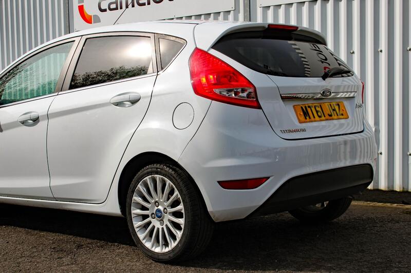 FORD FIESTA 1.4 Titanium 2012