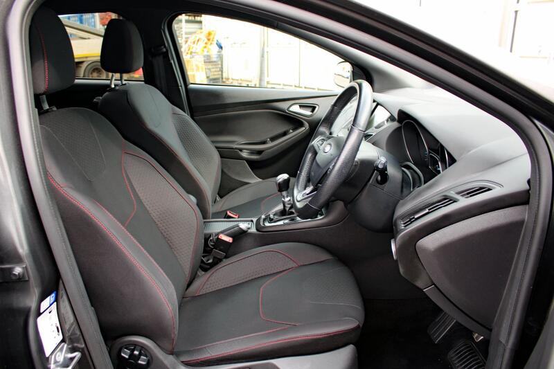 FORD FOCUS 1.0 T EcoBoost ST-Line 2018
