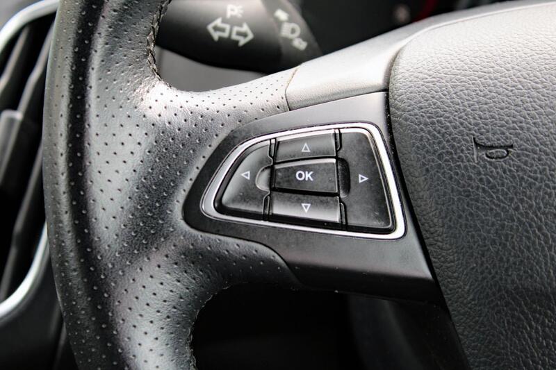 FORD FOCUS 1.0 T EcoBoost ST-Line 2018