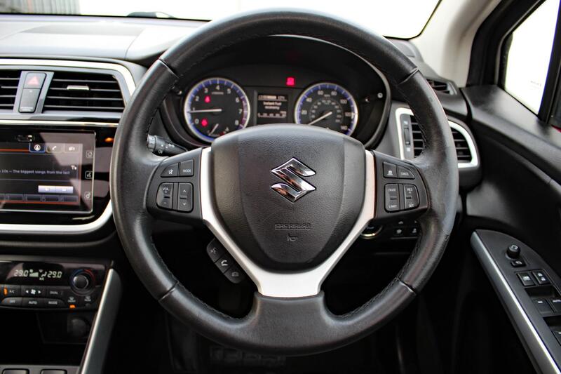 SUZUKI SX4 S-CROSS 1.4 Boosterjet SZ5 2017