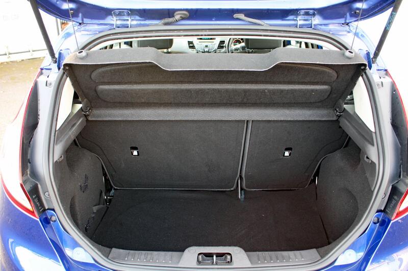 FORD FIESTA 1.3 Zetec 2014