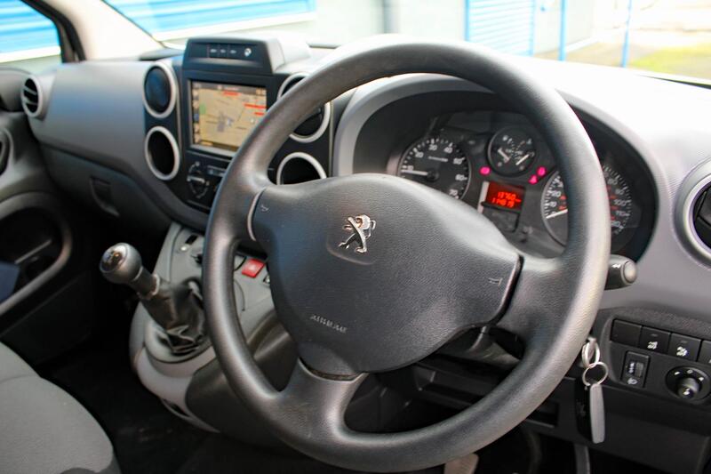 PEUGEOT PARTNER 1.6 BlueHDi 854 Professional 2018