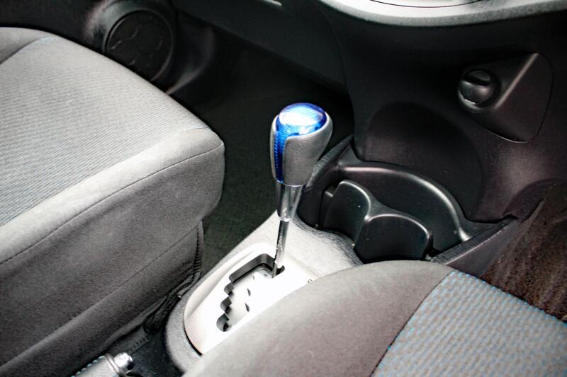 TOYOTA YARIS 1.5 VVT-h Icon Plus 2014