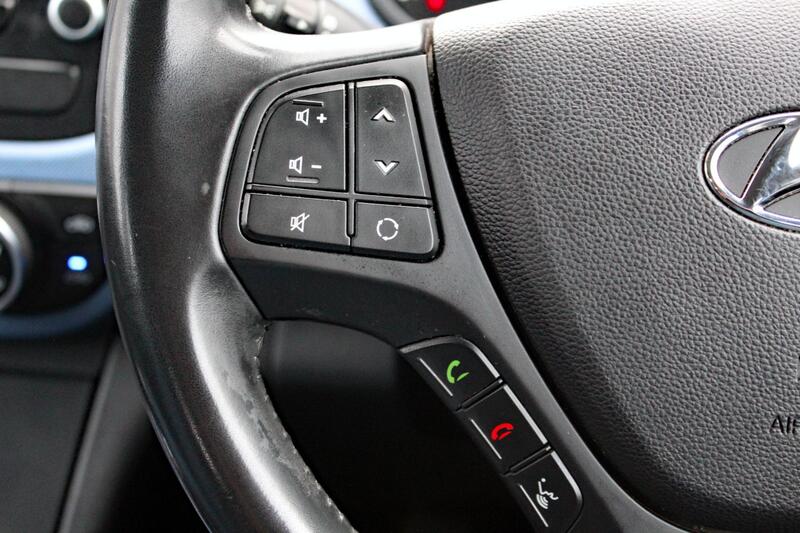 HYUNDAI I10 1.2 Premium 2015