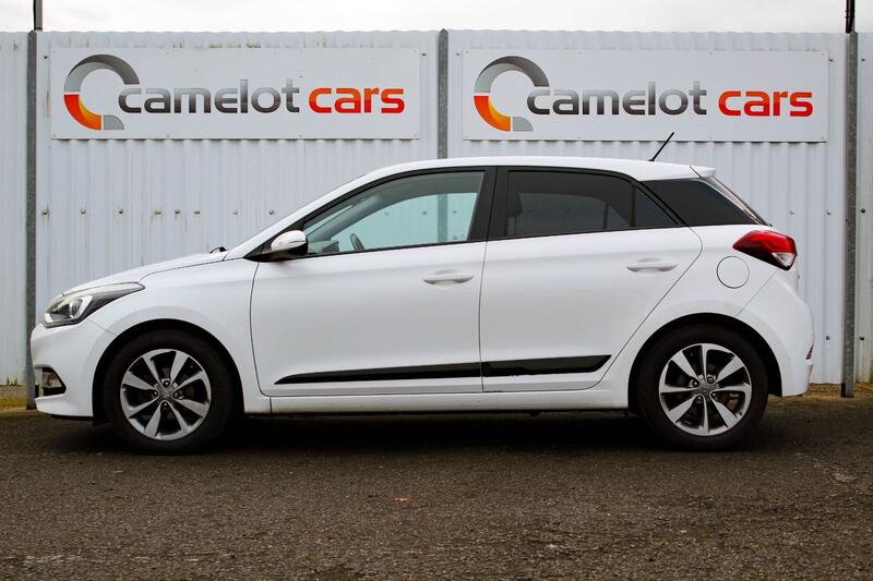 HYUNDAI I20 1.2 Premium 2015