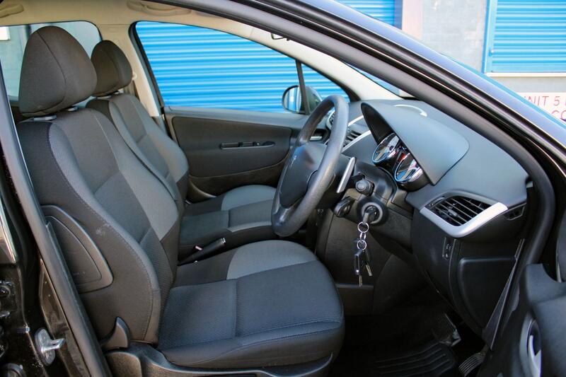 PEUGEOT 207 1.4 16V S 2010
