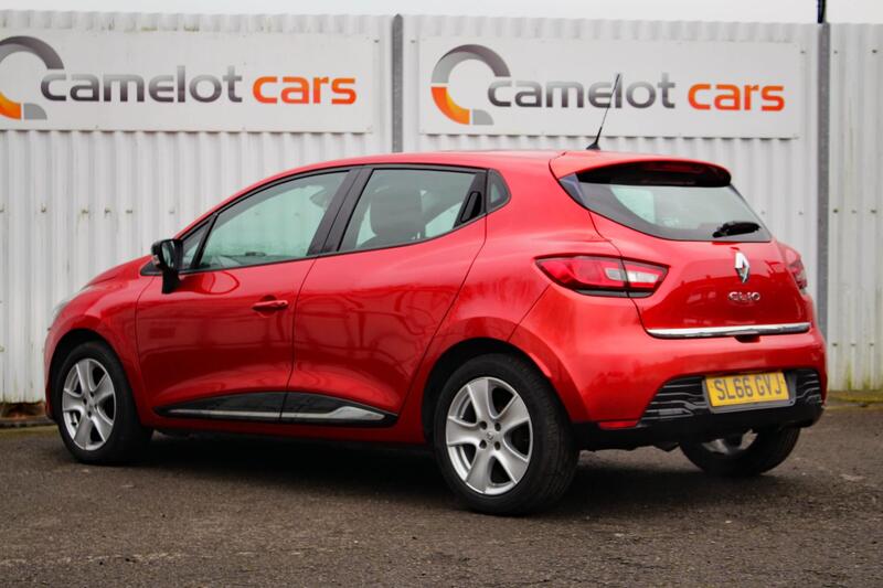 RENAULT CLIO 1.2 Dynamique Nav 1.2 16V 75 2016