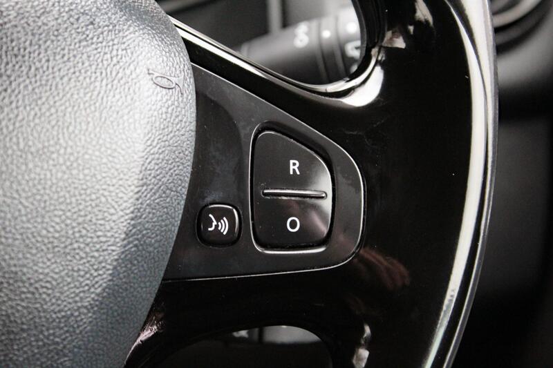 RENAULT CLIO 1.2 Dynamique Nav 1.2 16V 75 2016
