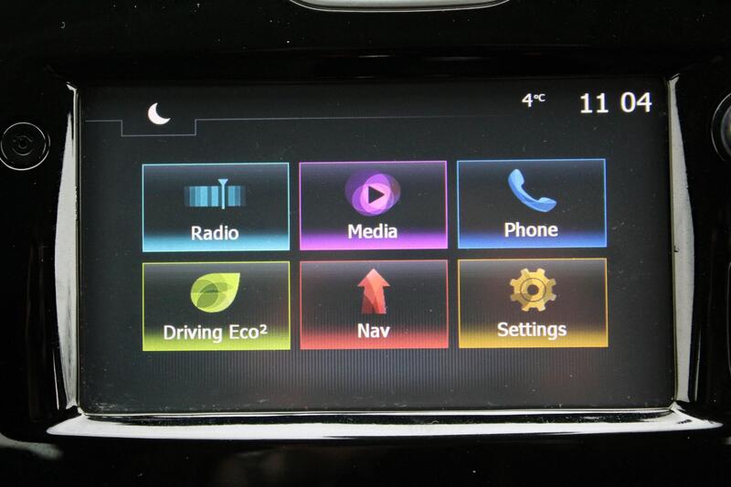 RENAULT CLIO 1.2 Dynamique Nav 1.2 16V 75 2016