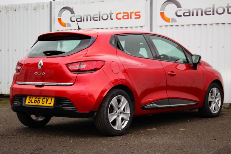 RENAULT CLIO 1.2 Dynamique Nav 1.2 16V 75 2016