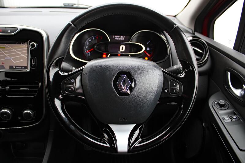 RENAULT CLIO 1.2 Dynamique Nav 1.2 16V 75 2016