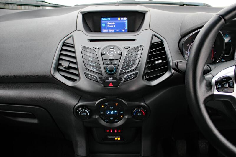 FORD ECOSPORT 1.0 T EcoBoost Zetec 2016