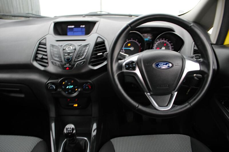 FORD ECOSPORT 1.0 T EcoBoost Zetec 2016