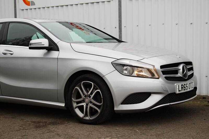 MERCEDES-BENZ A CLASS 2.1 A200d Sport 2015