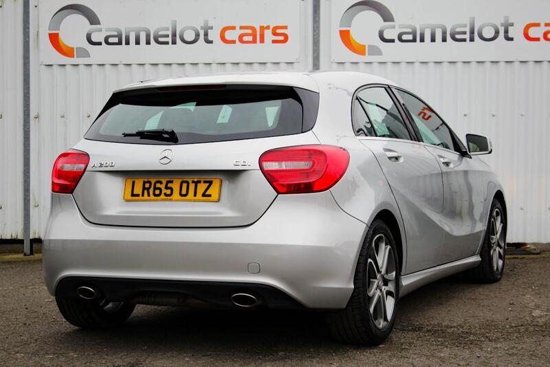 MERCEDES-BENZ A CLASS 2.1 A200d Sport 2015