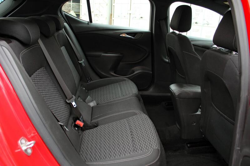 VAUXHALL ASTRA 1.6 i Turbo SRi Nav 2016