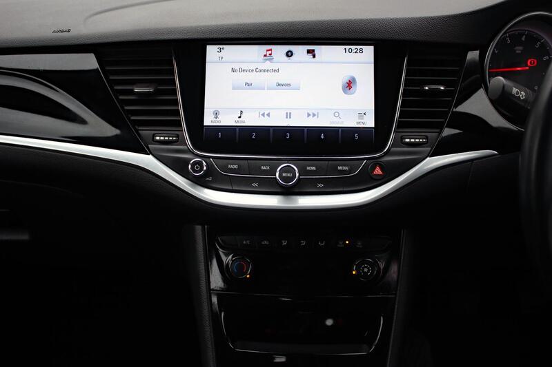 VAUXHALL ASTRA 1.6 i Turbo SRi Nav 2016