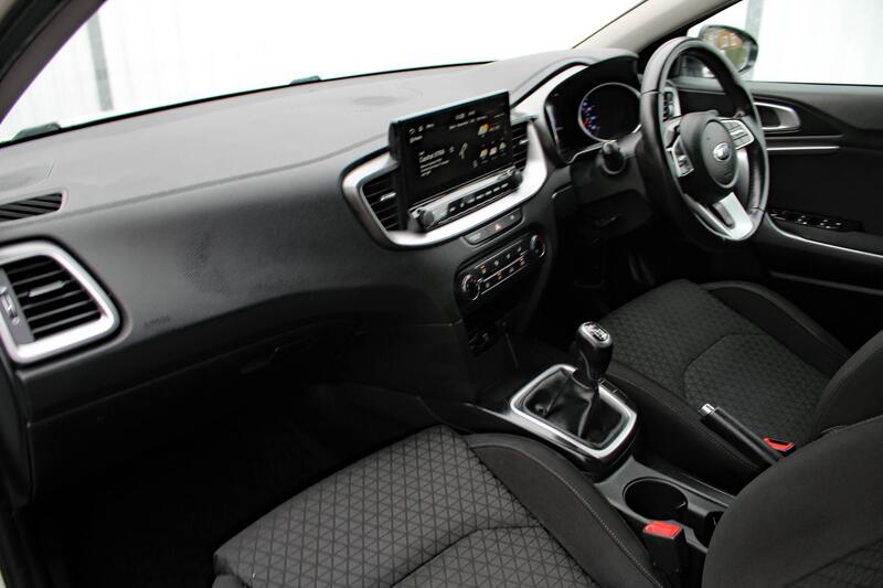 KIA CEED 1.6 CRDi 2 NAV 2020
