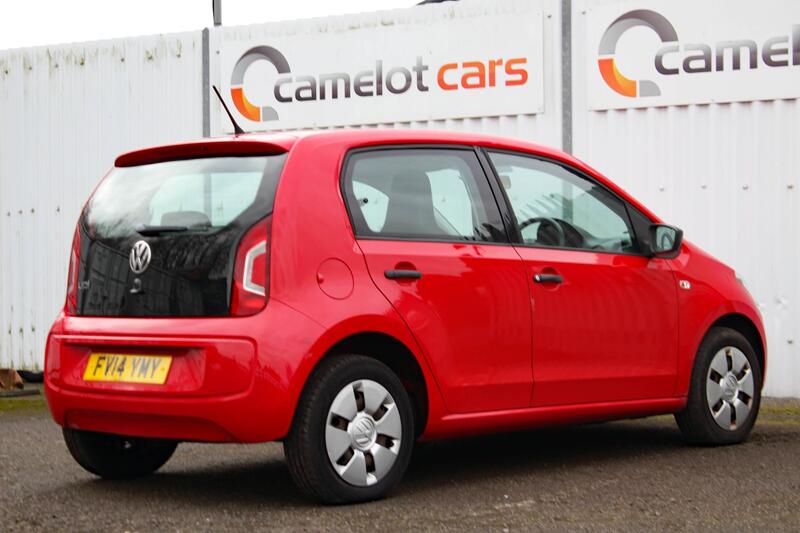 VOLKSWAGEN UP 1.0 Take up! 2014