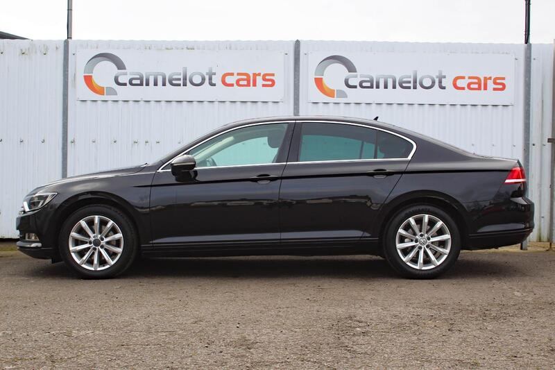 VOLKSWAGEN PASSAT 1.6 TDI BlueMotion Tech SE Business 2016