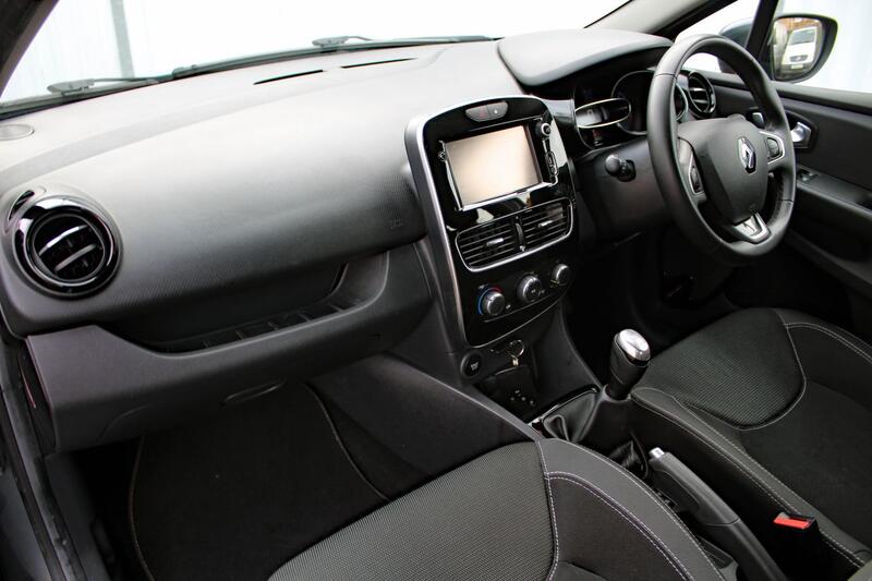 RENAULT CLIO 1.5 Dynamique Nav dCi 90 2017
