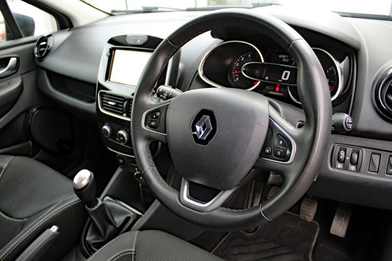 RENAULT CLIO 1.5 Dynamique Nav dCi 90 2017