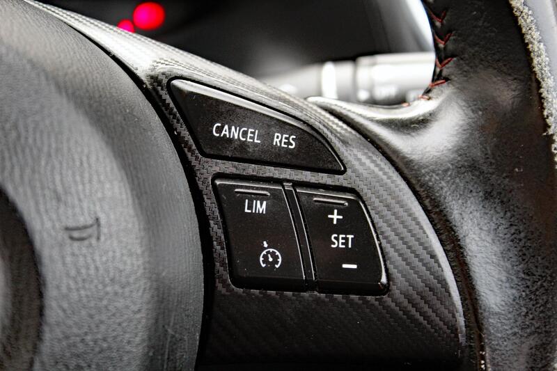 MAZDA MAZDA3 2.0 SKYACTIV-G SE-L Nav 2016