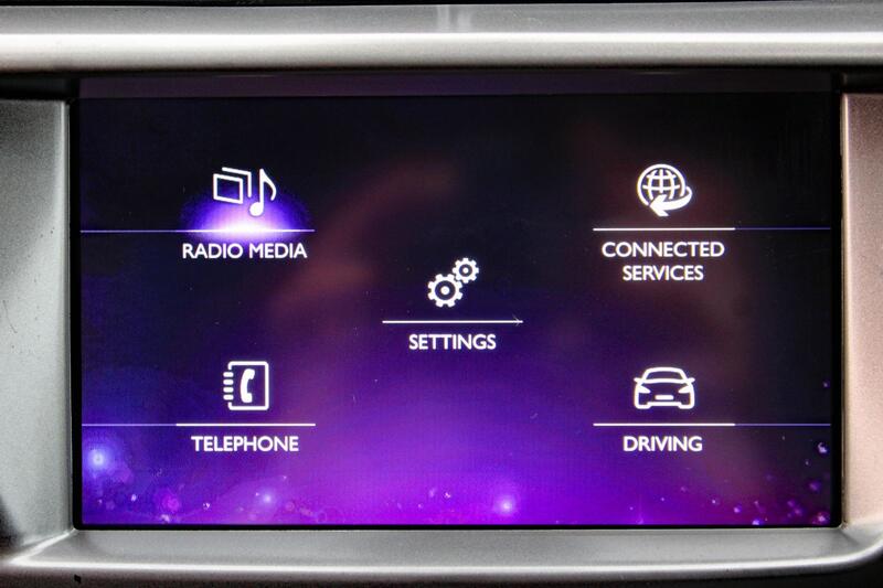 DS AUTOMOBILES DS 3 1.2 PureTech Chic 2016