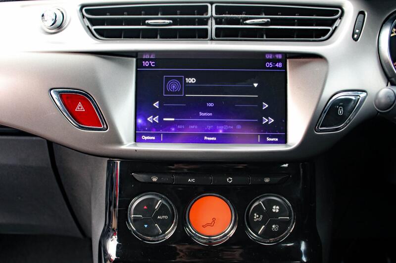 DS AUTOMOBILES DS 3 1.2 PureTech Chic 2016