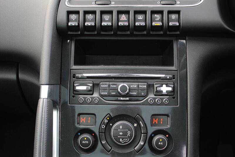 PEUGEOT 3008 1.6 HDi Allure 2015