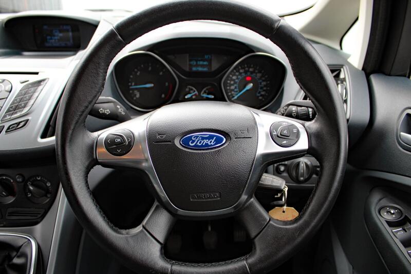 FORD GRAND C-MAX 1.6 TDCi Zetec 2013