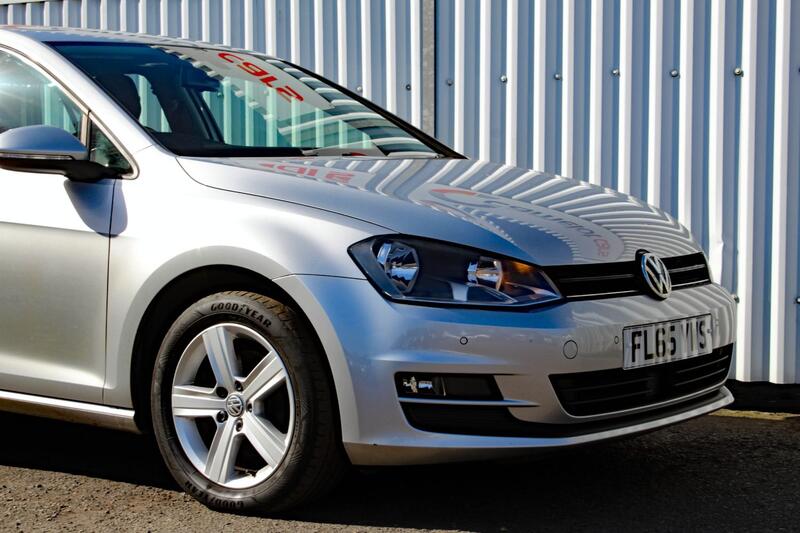 VOLKSWAGEN GOLF 1.6 TDI BlueMotion Tech Match 2015