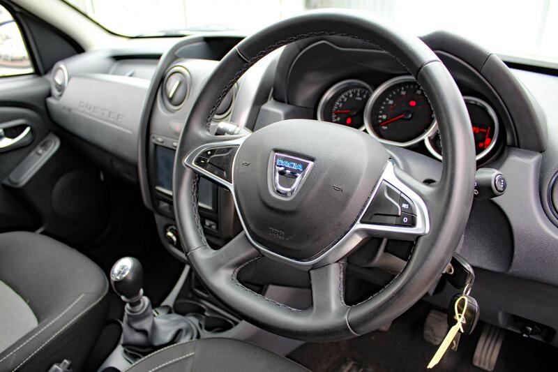 DACIA DUSTER 1.5 Laureate dCi 110 4x2 2017