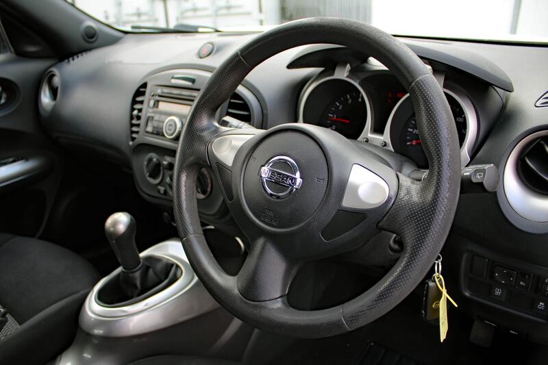 NISSAN JUKE 1.6 Visia 2014