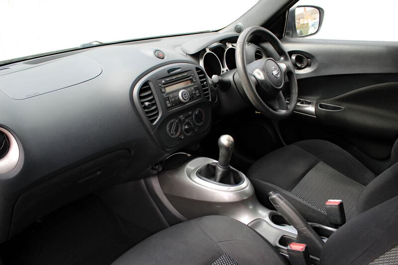 NISSAN JUKE 1.6 Visia 2014